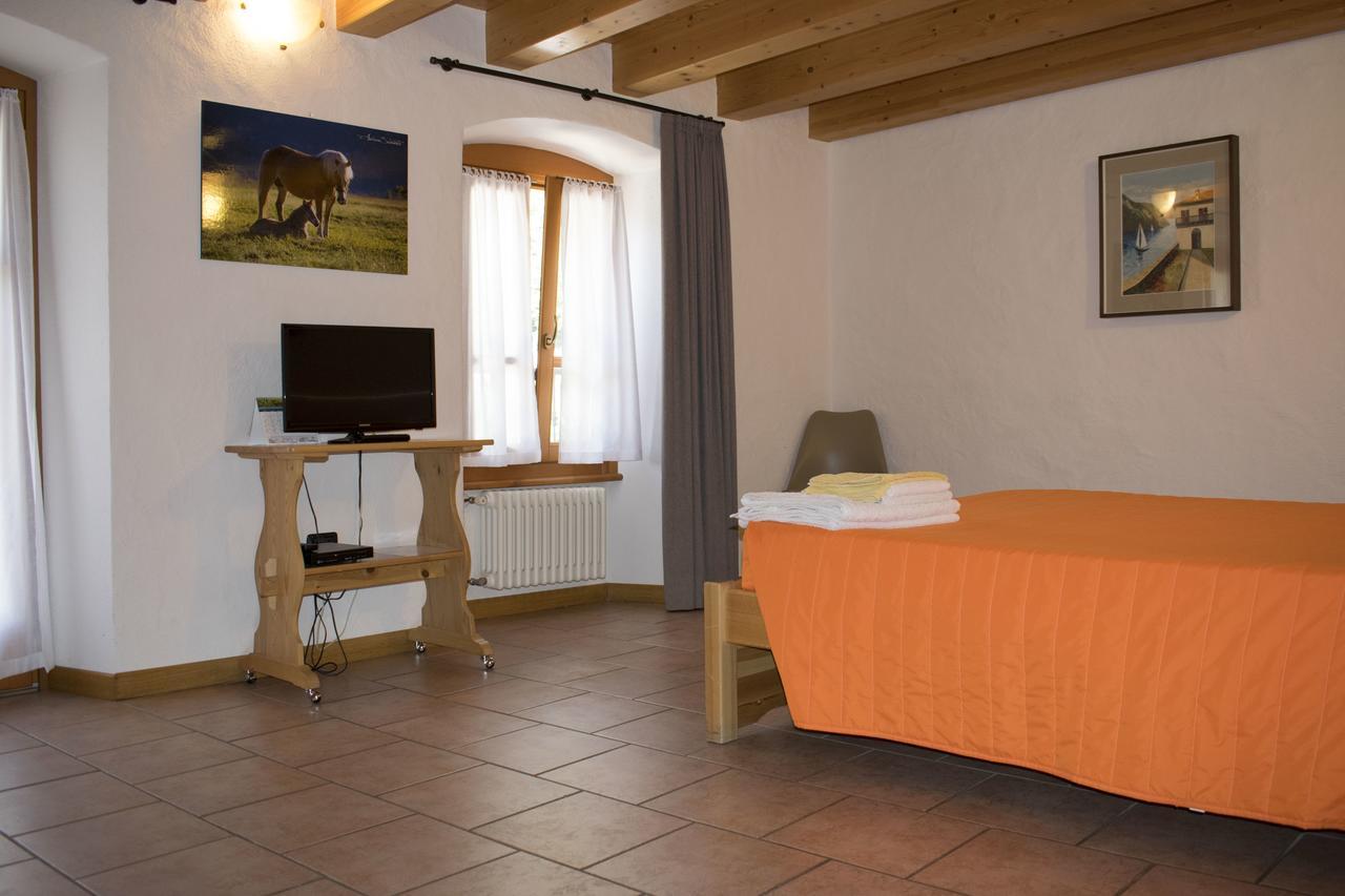 Hotel Italo-Svizzero Chiavenna Exterior foto