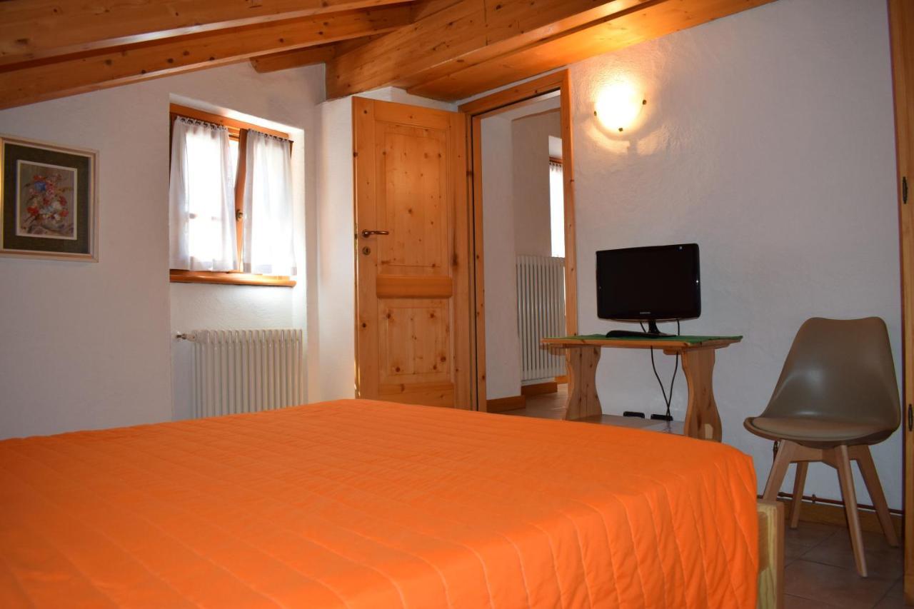 Hotel Italo-Svizzero Chiavenna Exterior foto